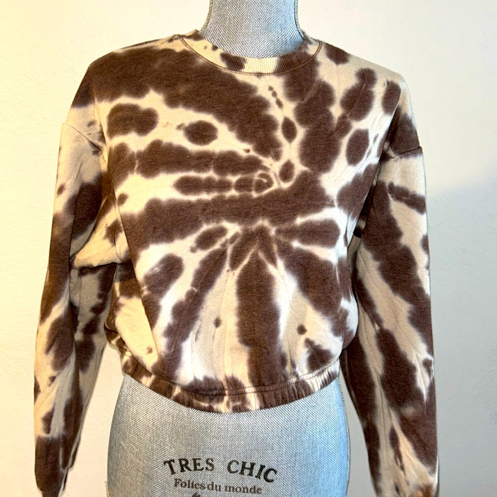 Maverick the collection crop sweater